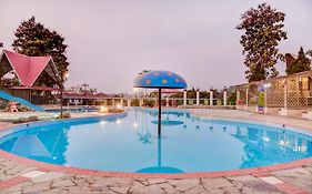 Treebo Premium Blue Mountain Resort With Swimming Pool